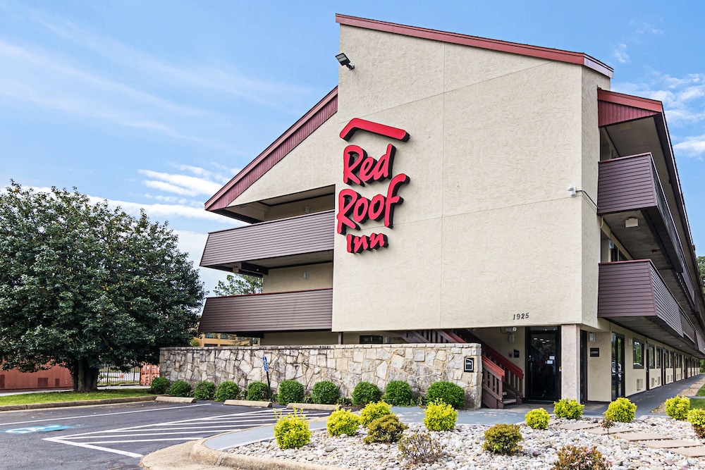 Red Roof Inn Hampton Coliseum and Convention Center 2/26