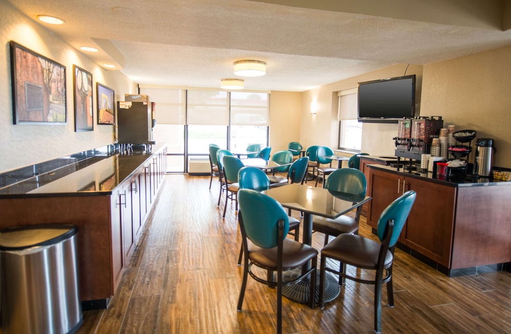 Pear Tree Inn Cape Girardeau Near the Medical Center 15/22