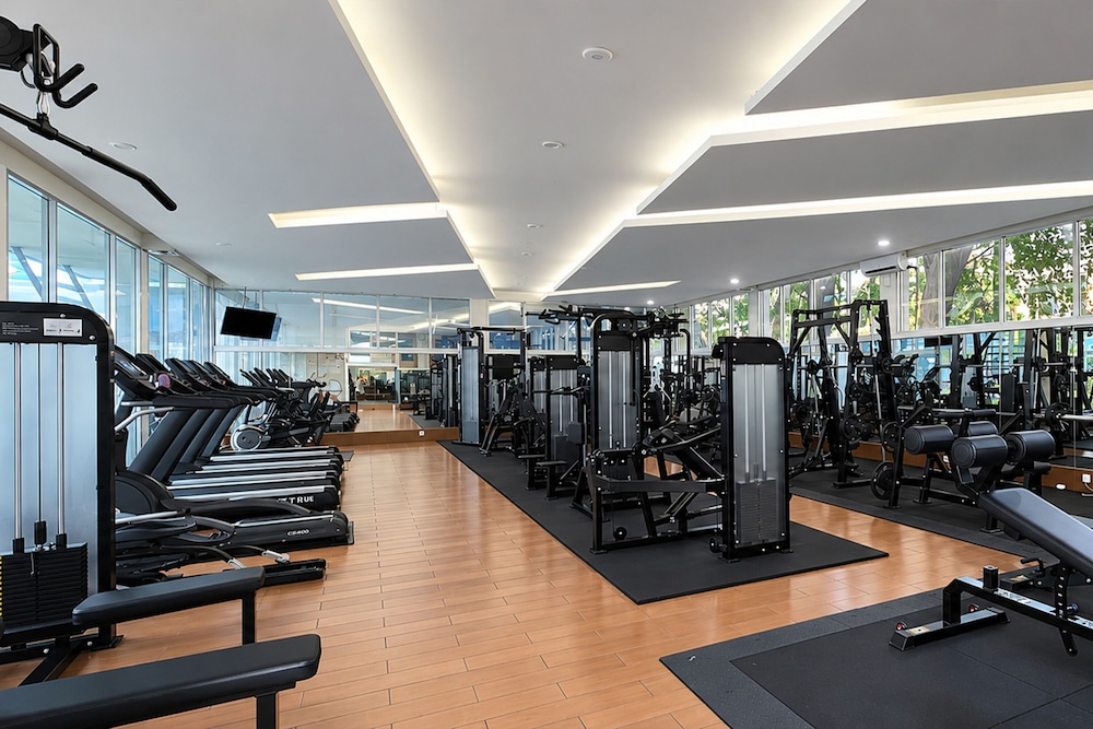 Sunlake Waterfront Resort and Convention 30/56