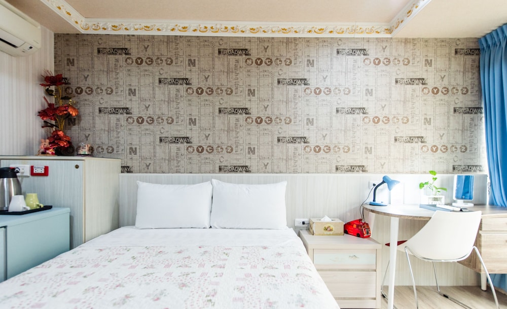 Gwawa Hotel 36/49