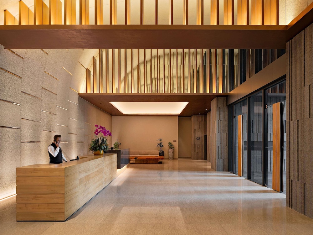 Swissotel Living Jakarta Mega Kuningan 7/50