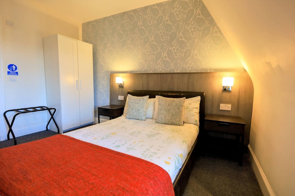 Edinburgh Holiday Guest House 14/40