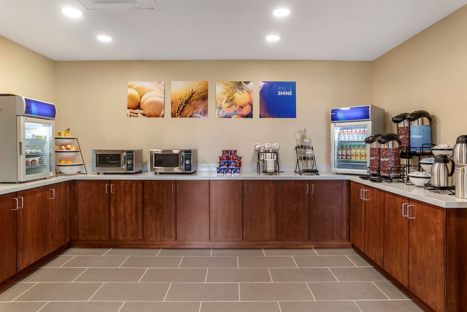Comfort Inn & Suites Winchester VA 3/9