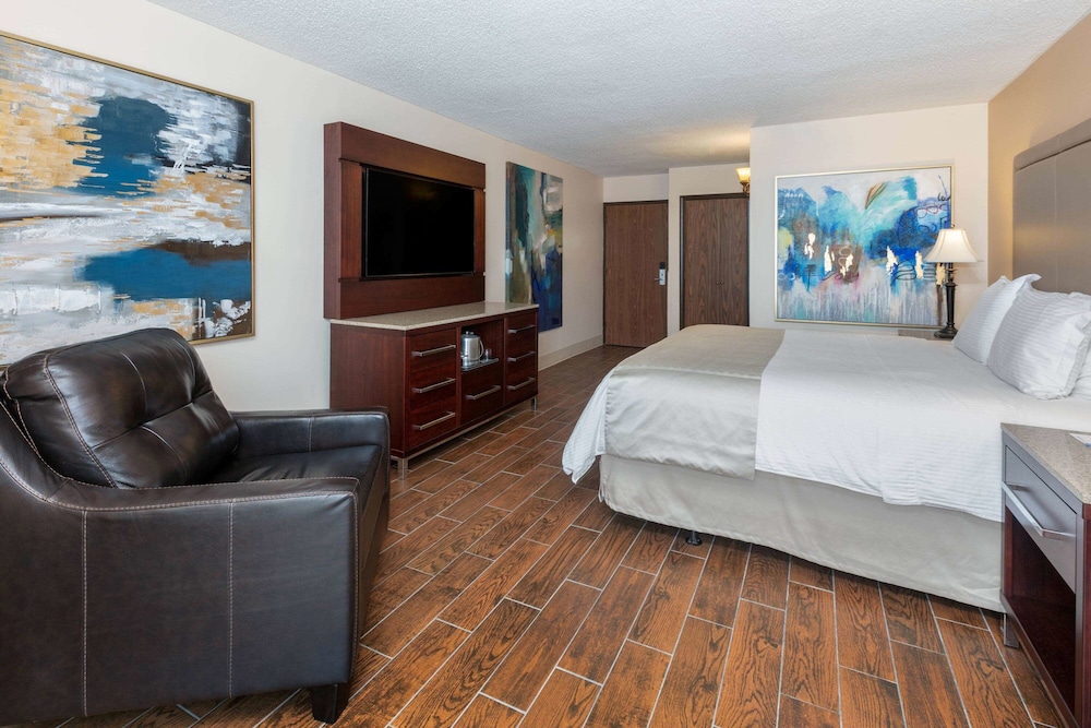 Wyndham Riverfront Little Rock 15/60