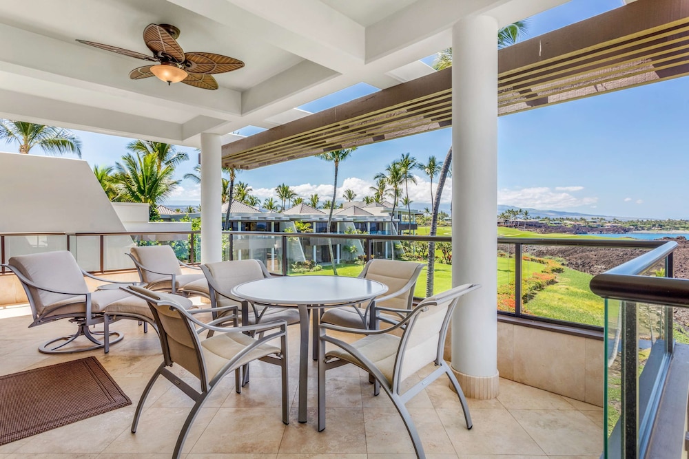 Mauna Lani Point 30/34