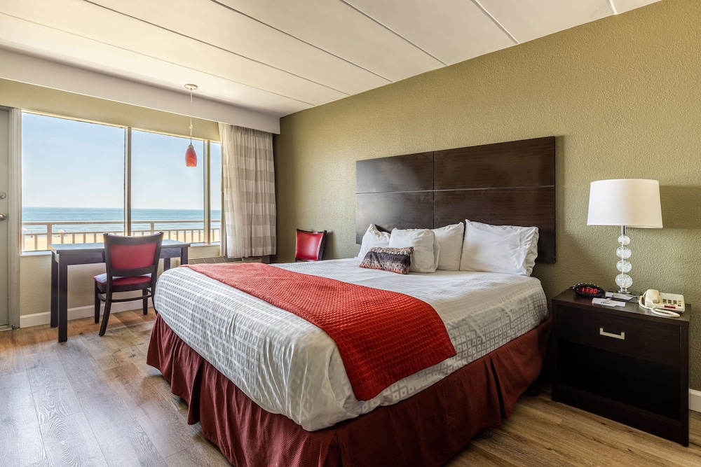 Sandcastle Resort On The Beach 13/48