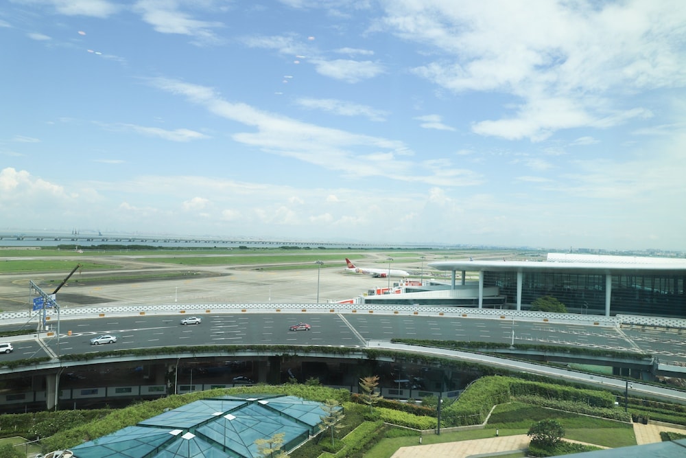 Hyatt Regency Shenzhen Airport 61/69