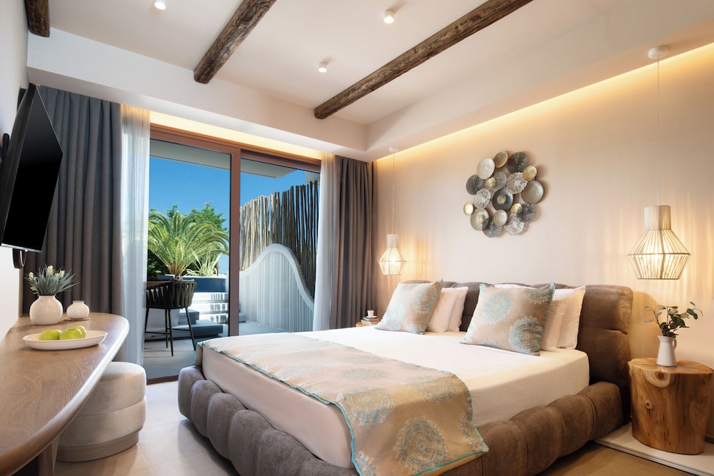 Alexandra Golden Family Innovation Resort 33/76