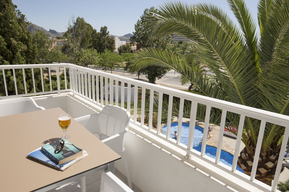Las Velas Apartments 25/57