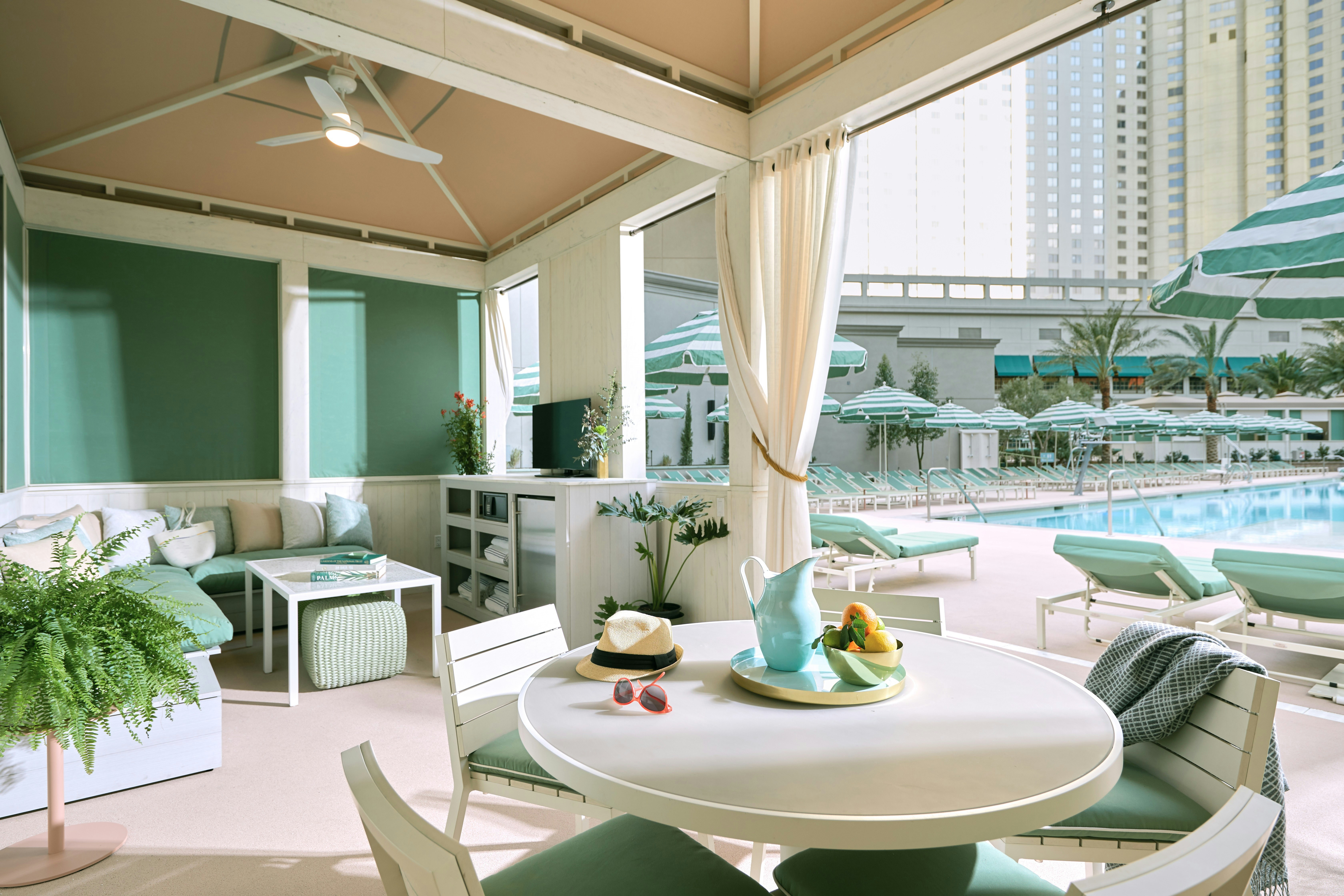Park MGM Las Vegas 69/77