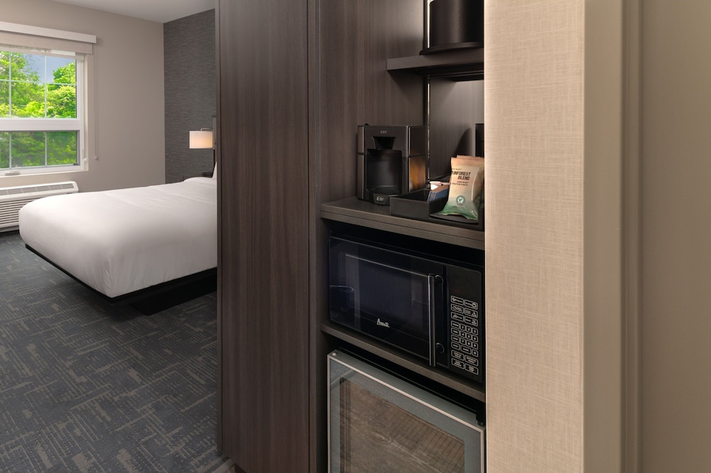 Fairfield Inn & Suites By Marriott Annapolis 40/40