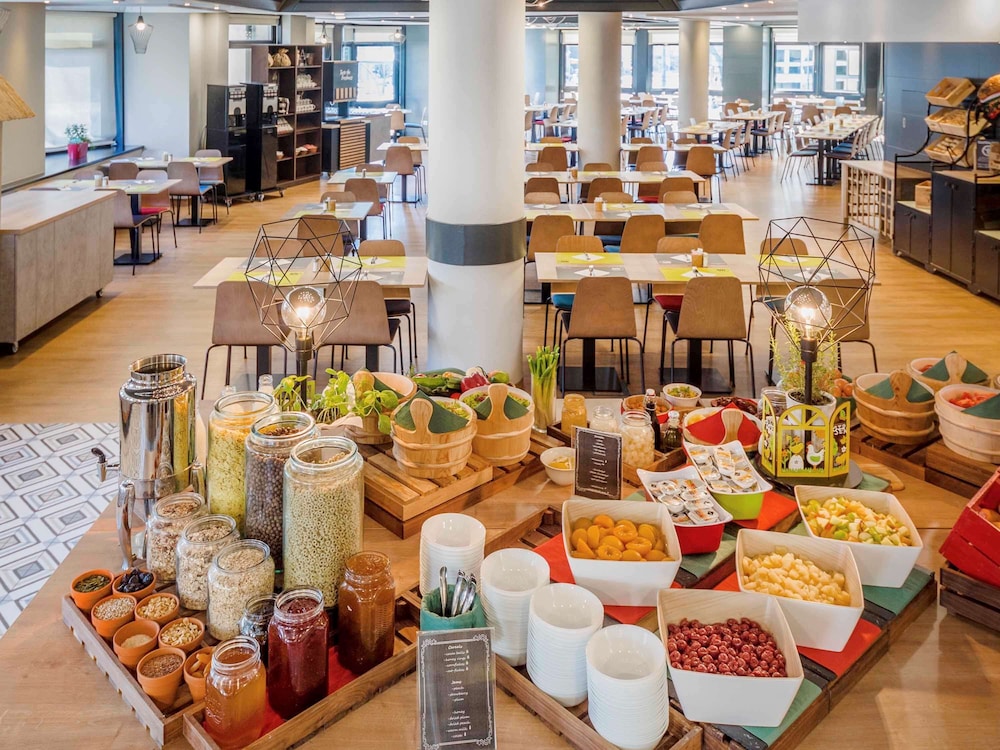 Restaurant-cafeteria