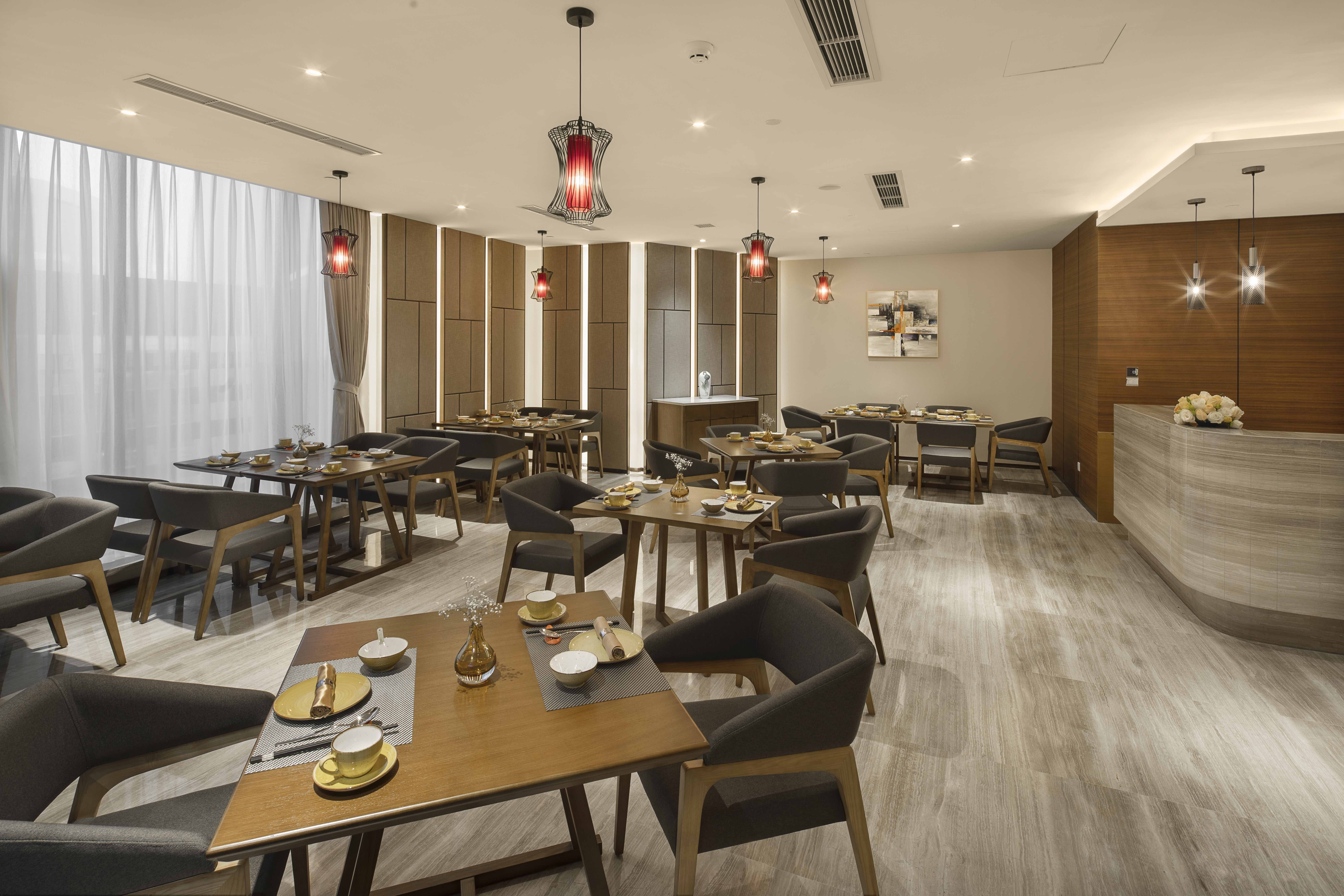 Holiday Inn Chengdu Airport 35/50