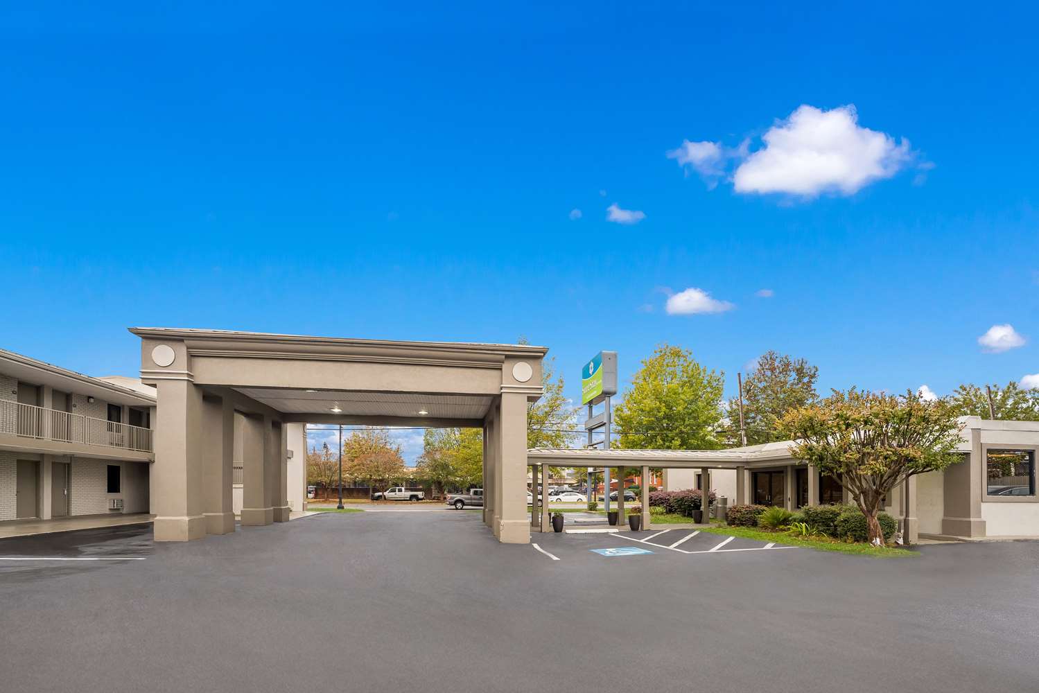 SureStay Hotel By Best Western Columbus Downtown 4/34