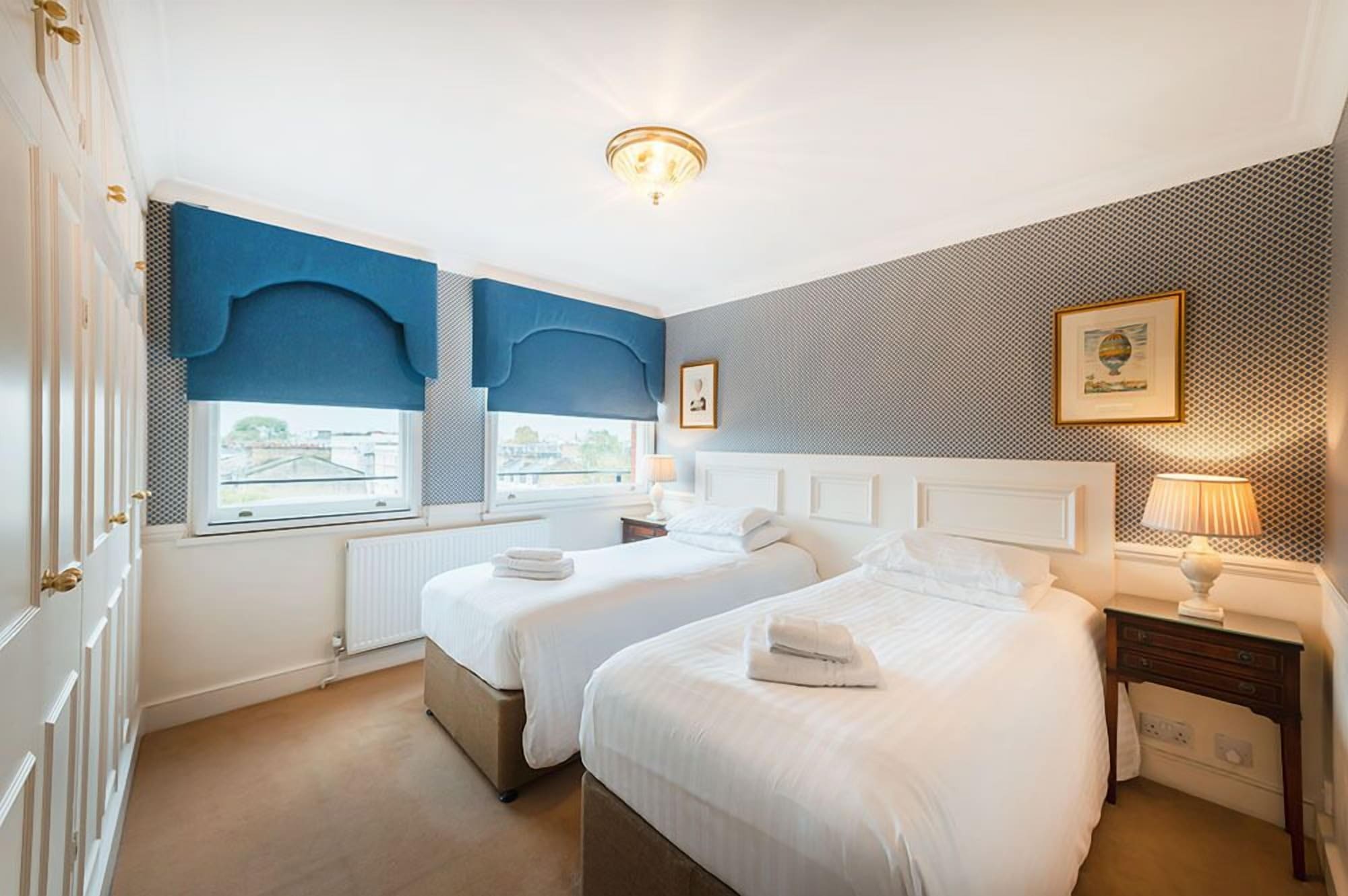 2 BEDROOMS, TRADITIONAL, APARTMENT, 2 BATHROOMS