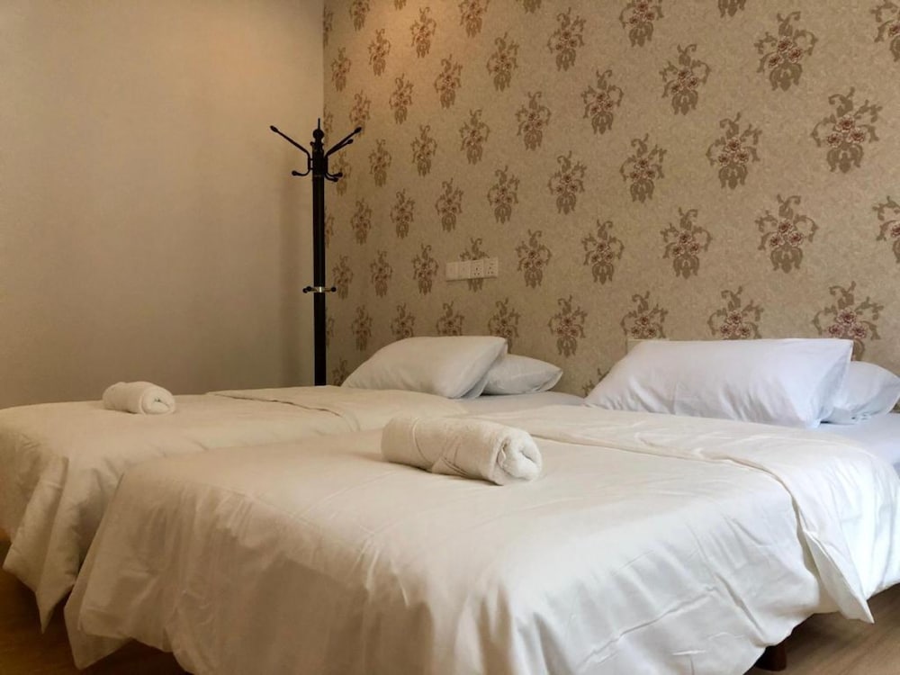 Island Hostel Bayan Lepas Airport 22/46