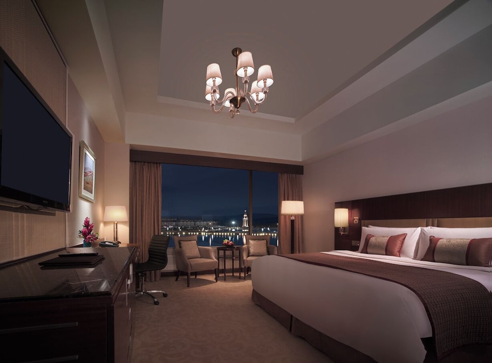 Shangri-La Manzhouli 5/39