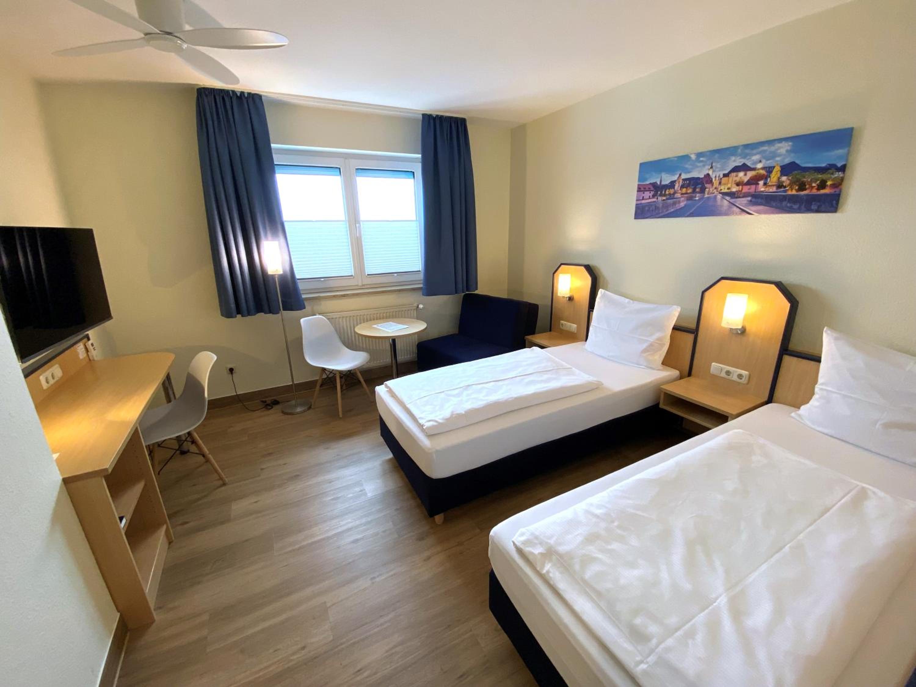 Hotel Am Wiesenweg 32/67