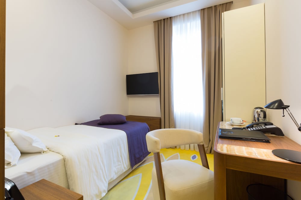 Hotel City Savoy 19/50
