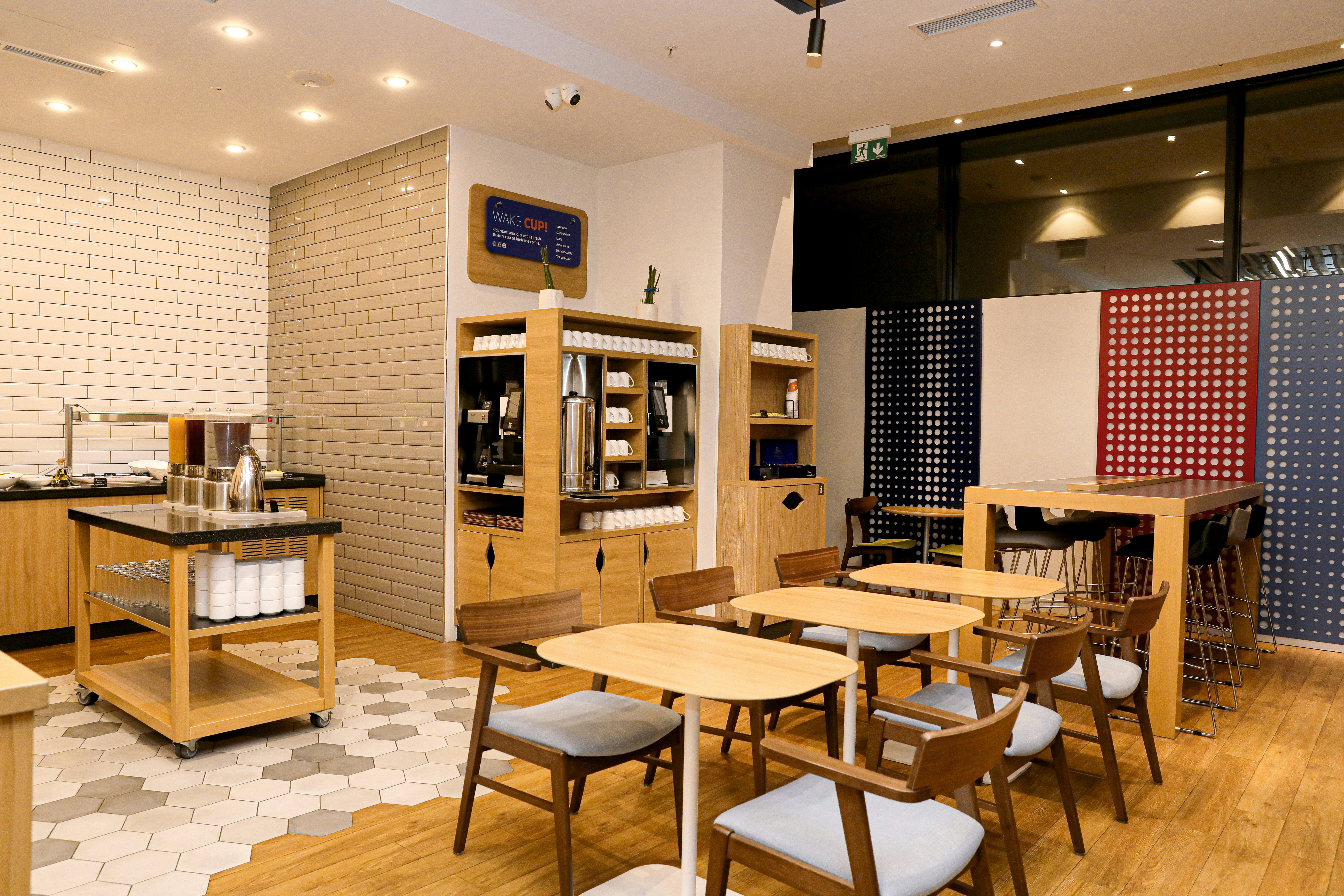 Holiday Inn Express Yerevan 45/81