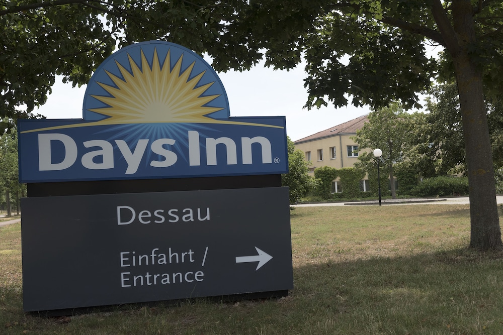 Days Inn by Wyndham Dessau 2/21