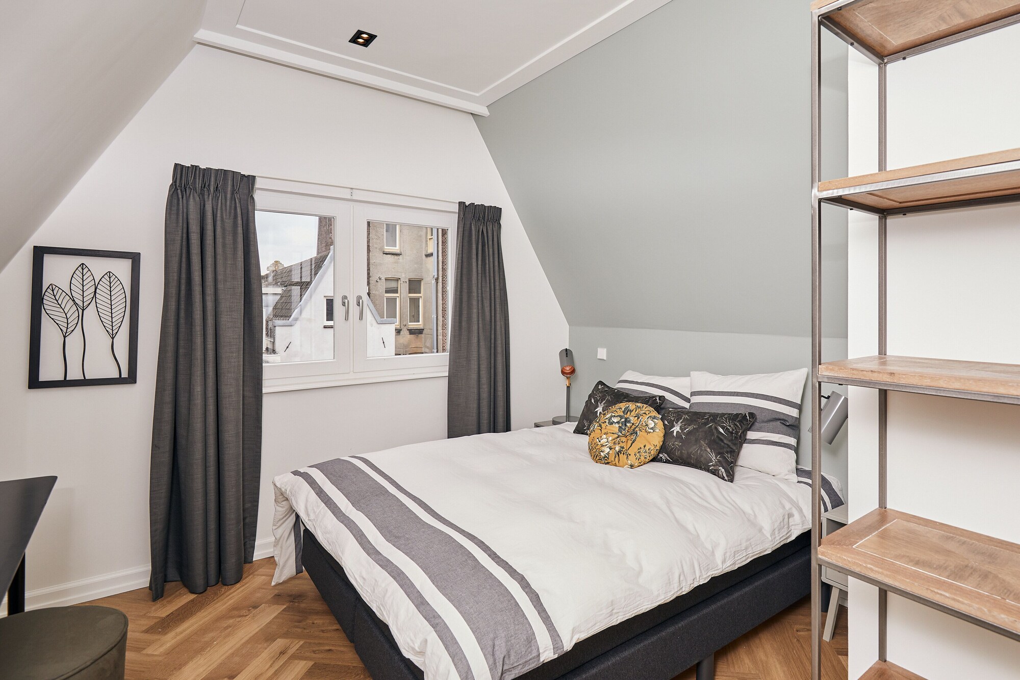COMFORT, APARTMENT