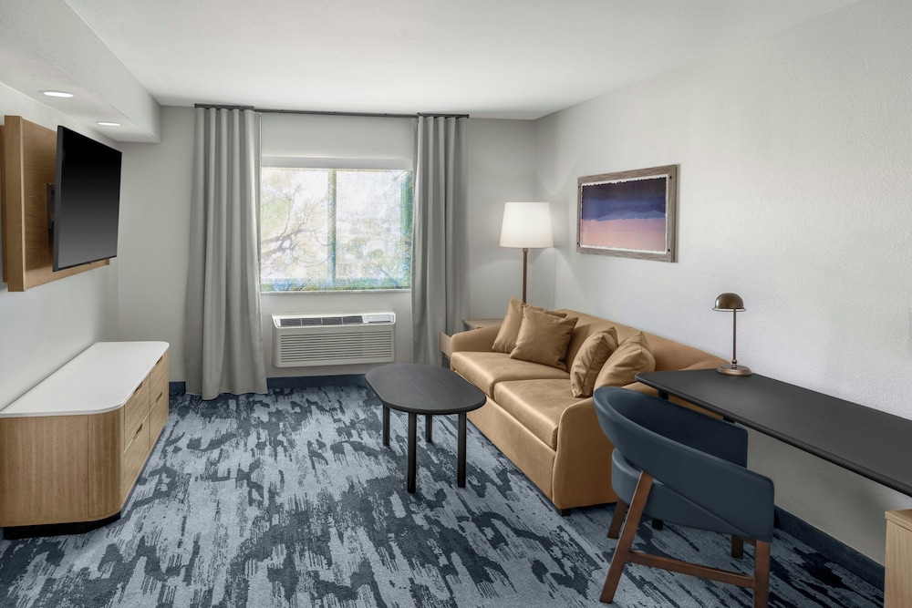 Fairfield Inn Suites San Francisco San Carlos 29/50