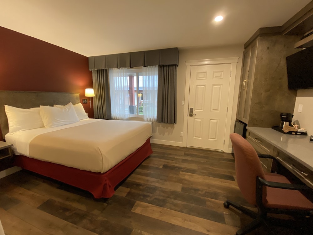 Sahara Courtyard Inn 29/70