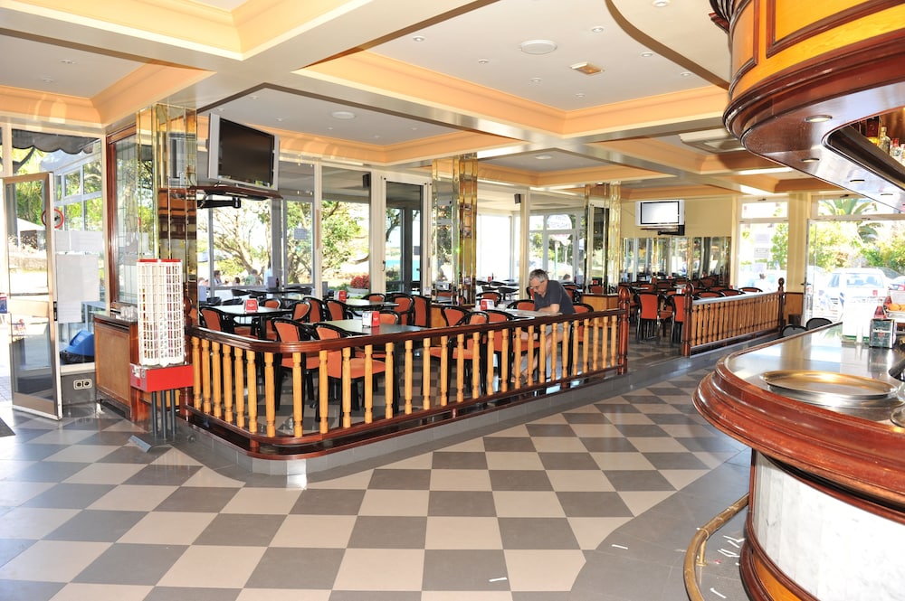 Hotel Alfar 8/36