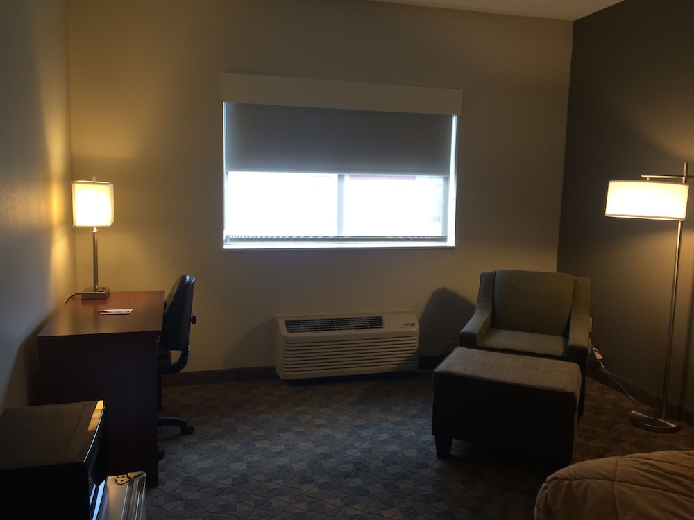 Comfort Inn Huntington Near University Area 32/48