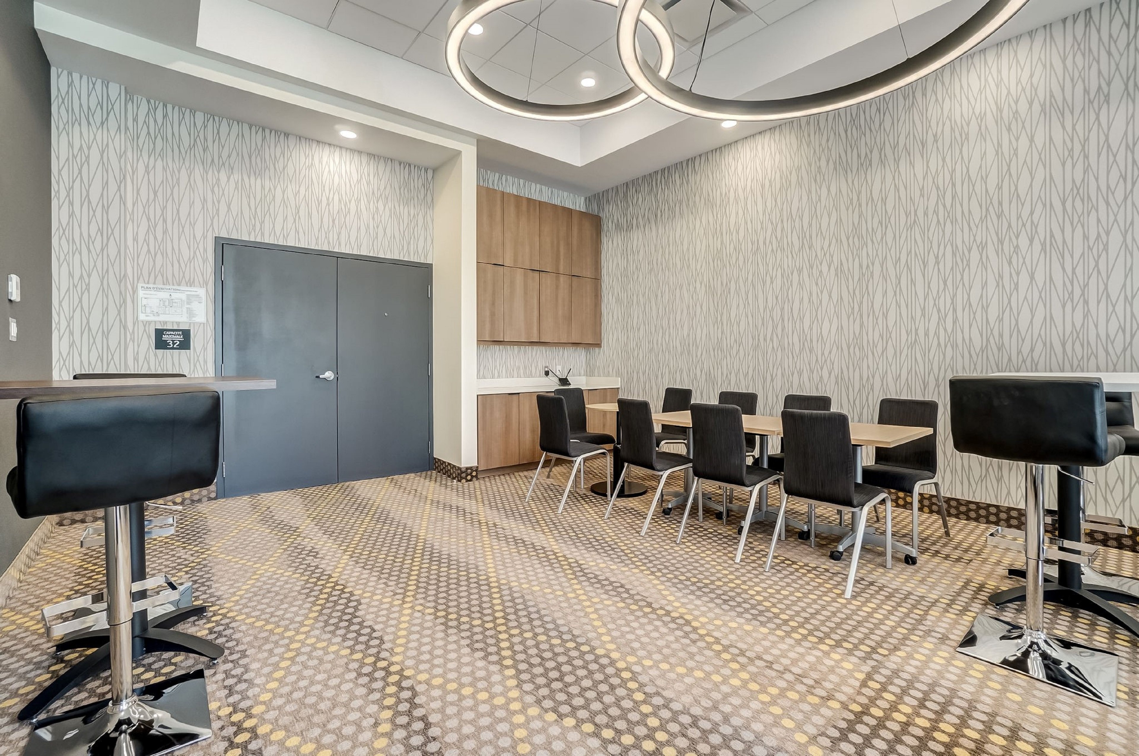 Holiday Inn Gatineau – Ottawa 66/74
