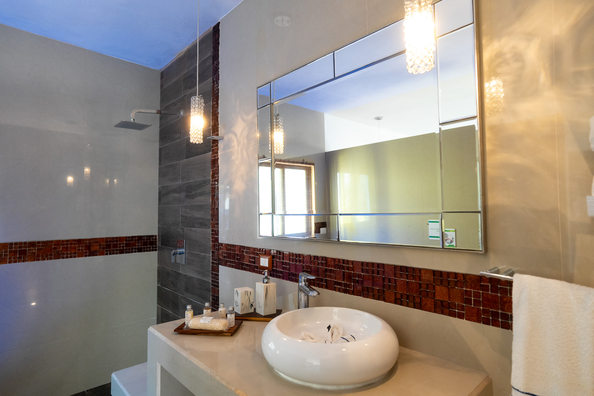 Cabanas Luxury 48/50