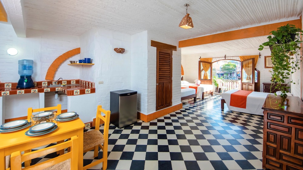 Hotel Hacienda de Vallarta Centro 38/50