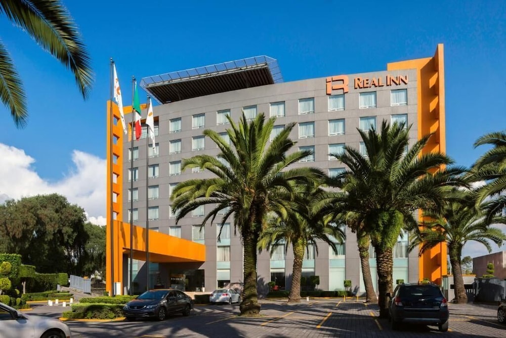 Real Inn Perinorte 6/56