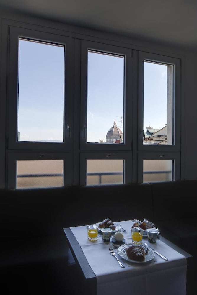 Hotel Cantoria 34/56