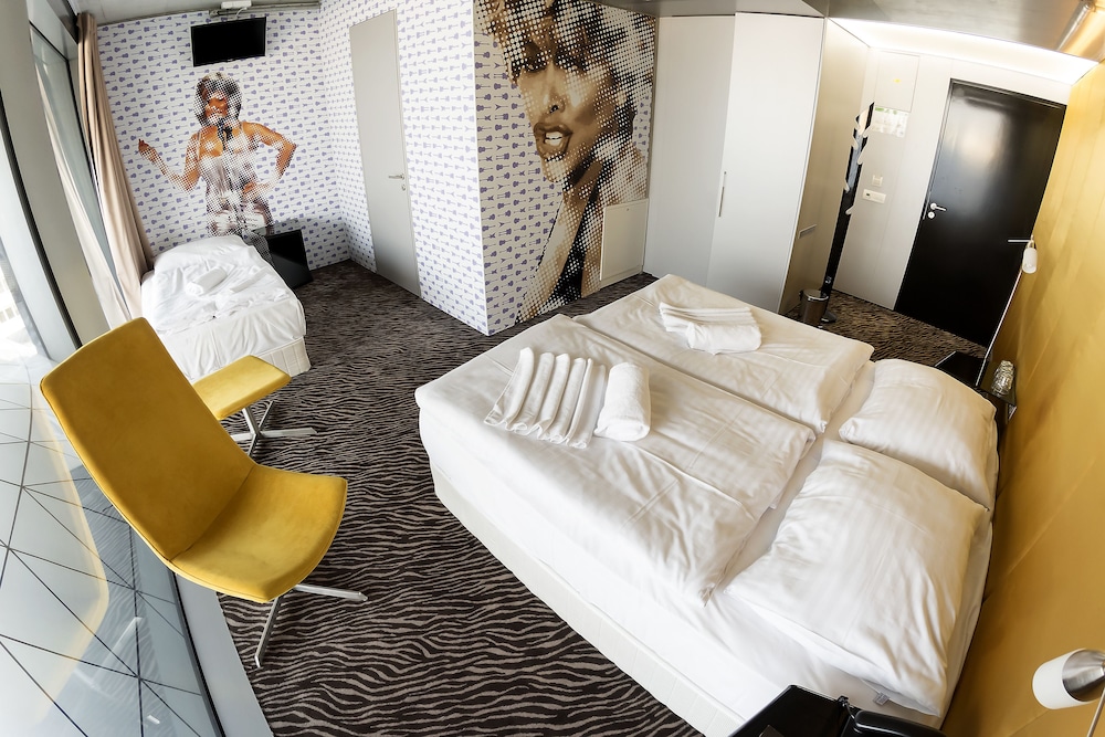SONO HOTEL 22/42
