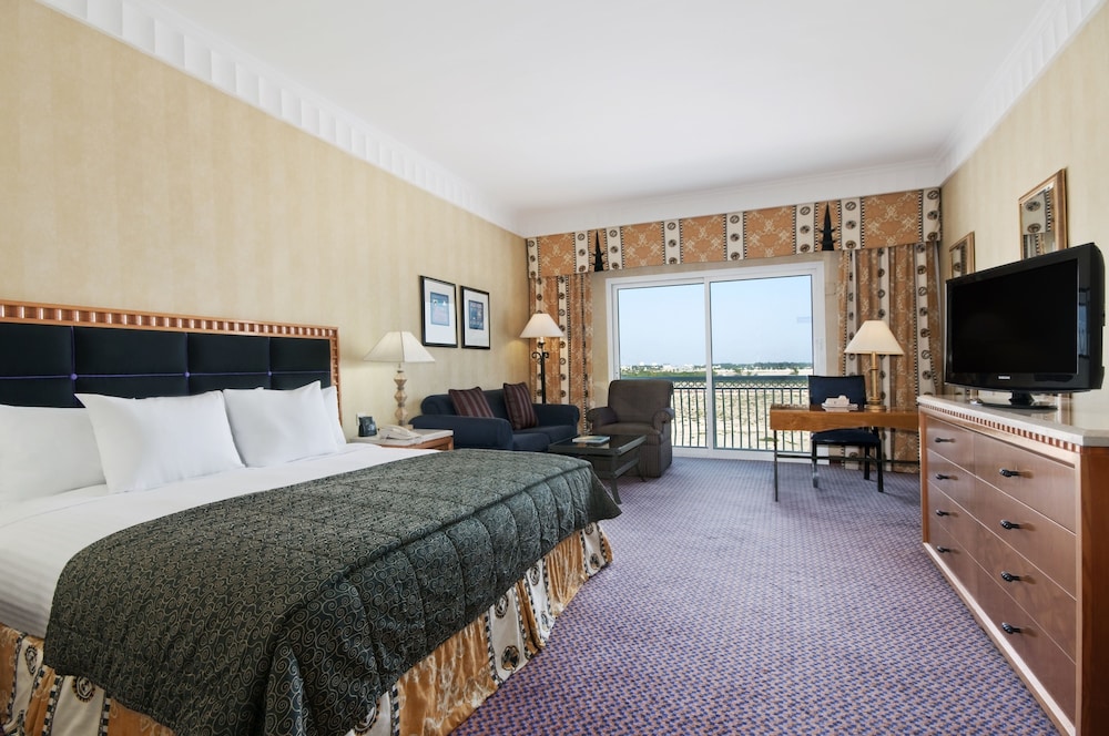Hilton Salalah Resort 28/72