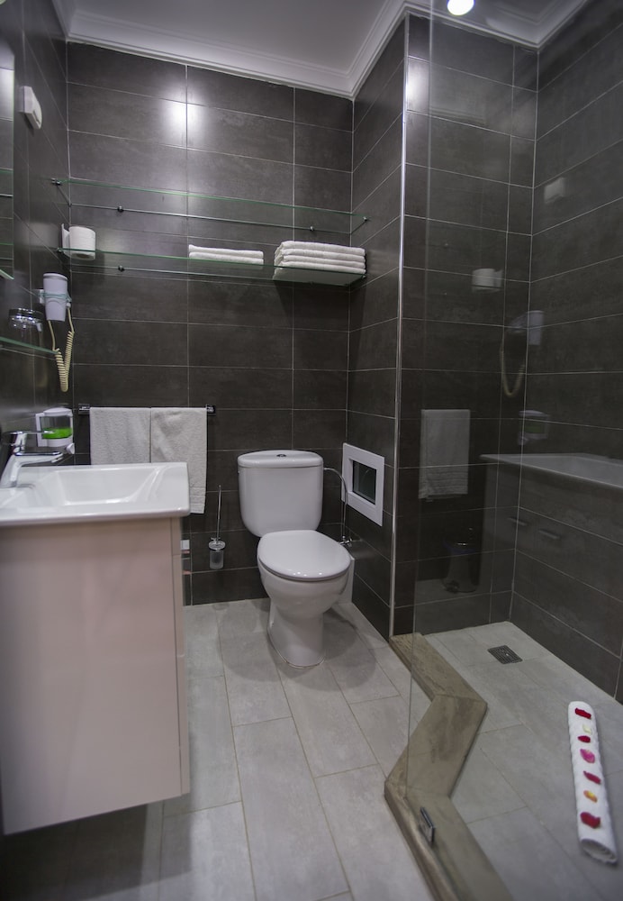 Atlantic Hotel Boutique and Spa 20/69