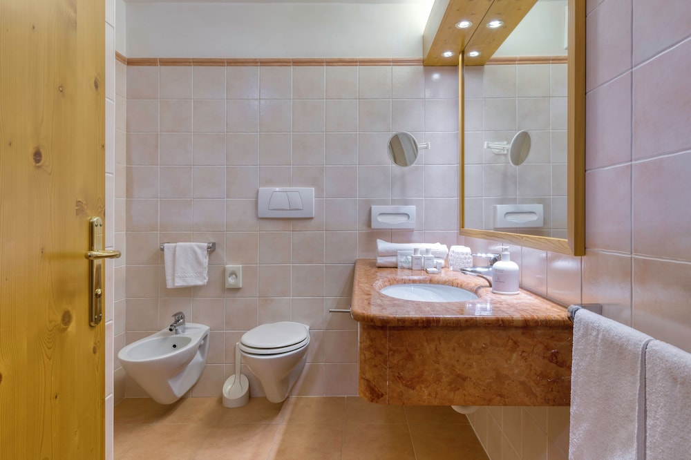 Bio Hotel Hermitage 48/49