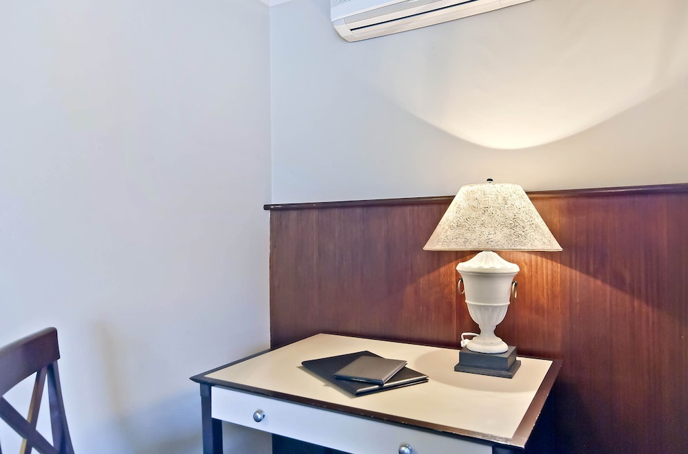 Comfort Inn On Raglan 28/39