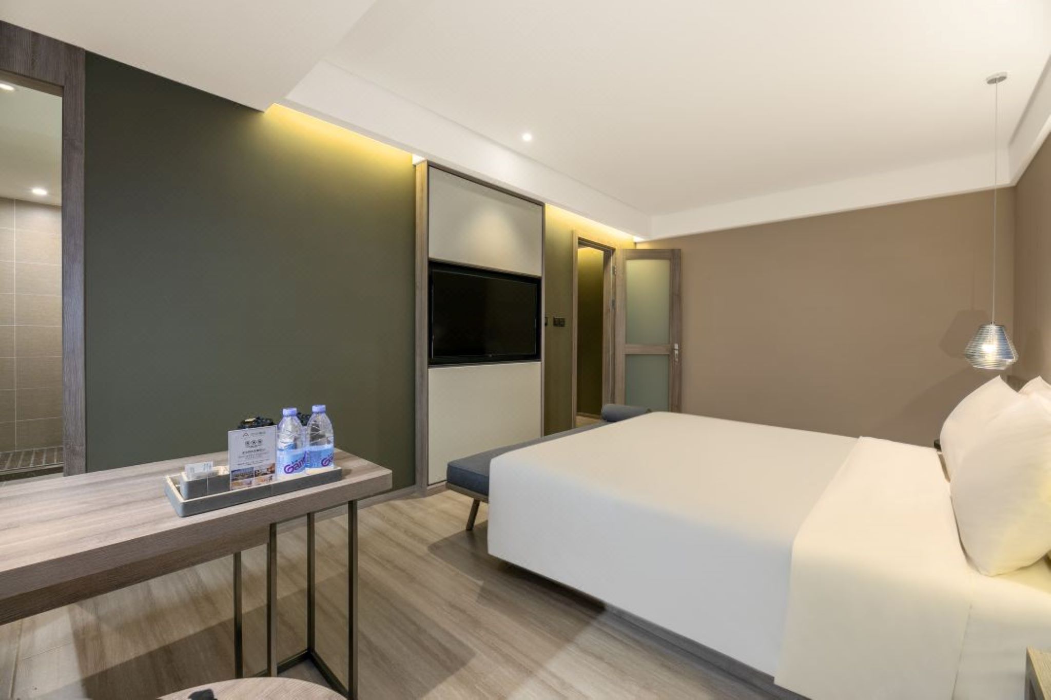 Atour Hotel (Xi'an High-tech Semiconductor Industrial Park) 7/10