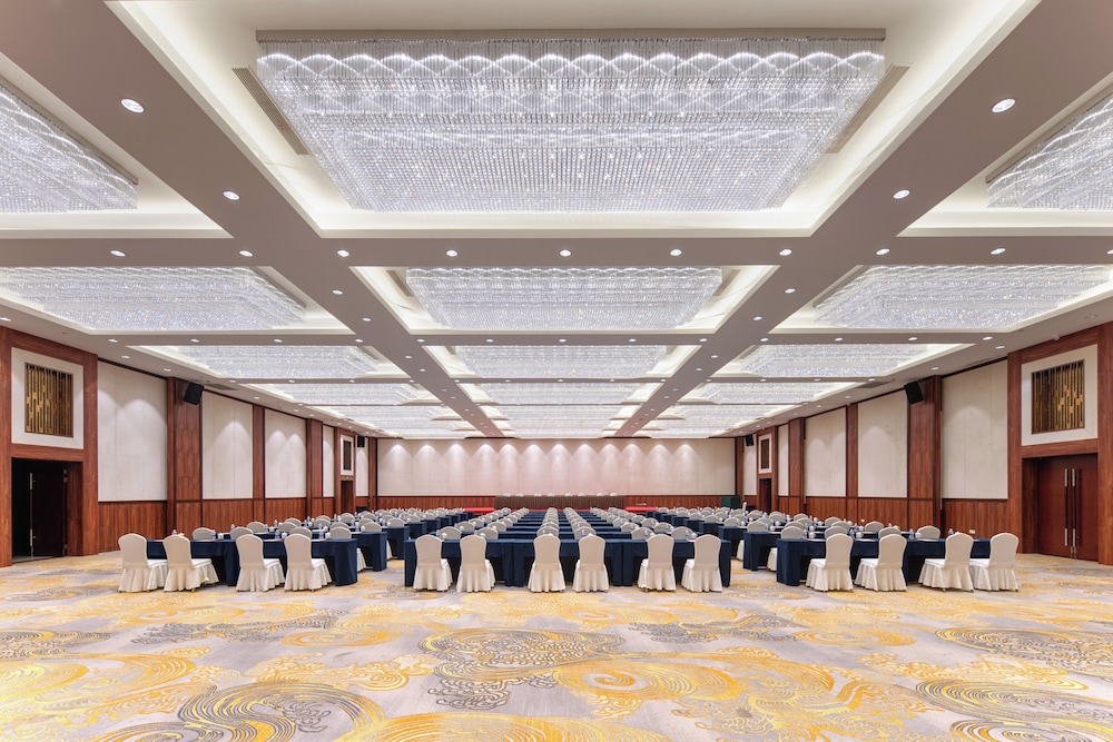 Plaza Hotel Yuyao 43/50