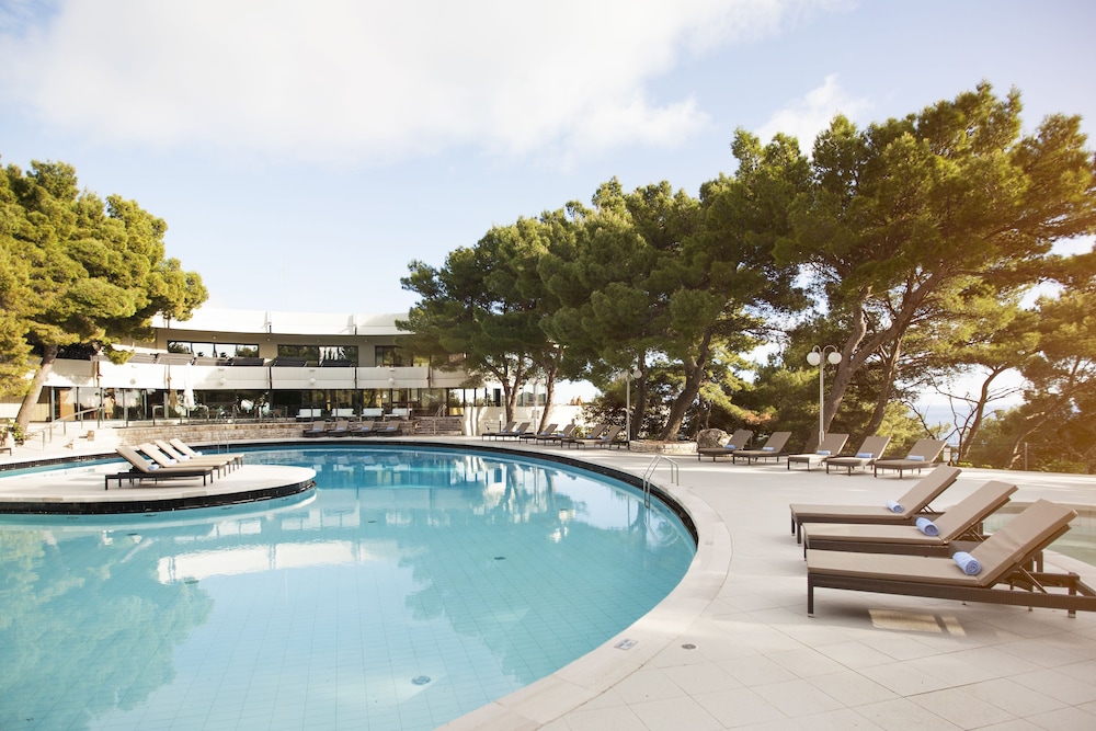 Croatia Hotel 58/80