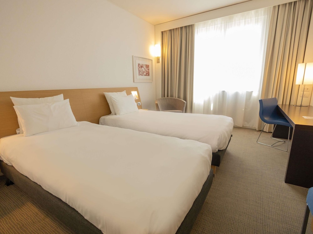 SUPERIOR, TWIN BEDS