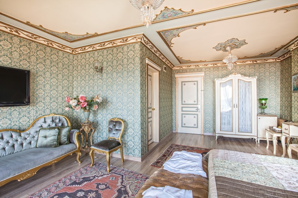 Romantic Hotel Istanbul 46/72