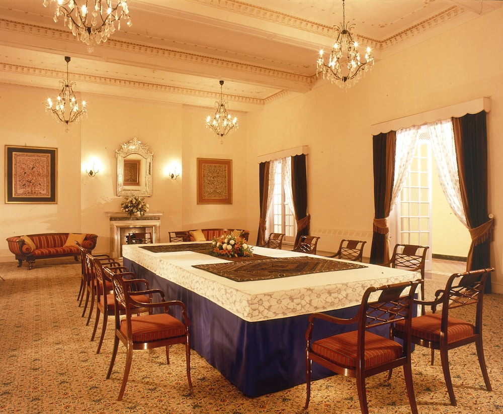 The Lalit Grand Palace 48/68