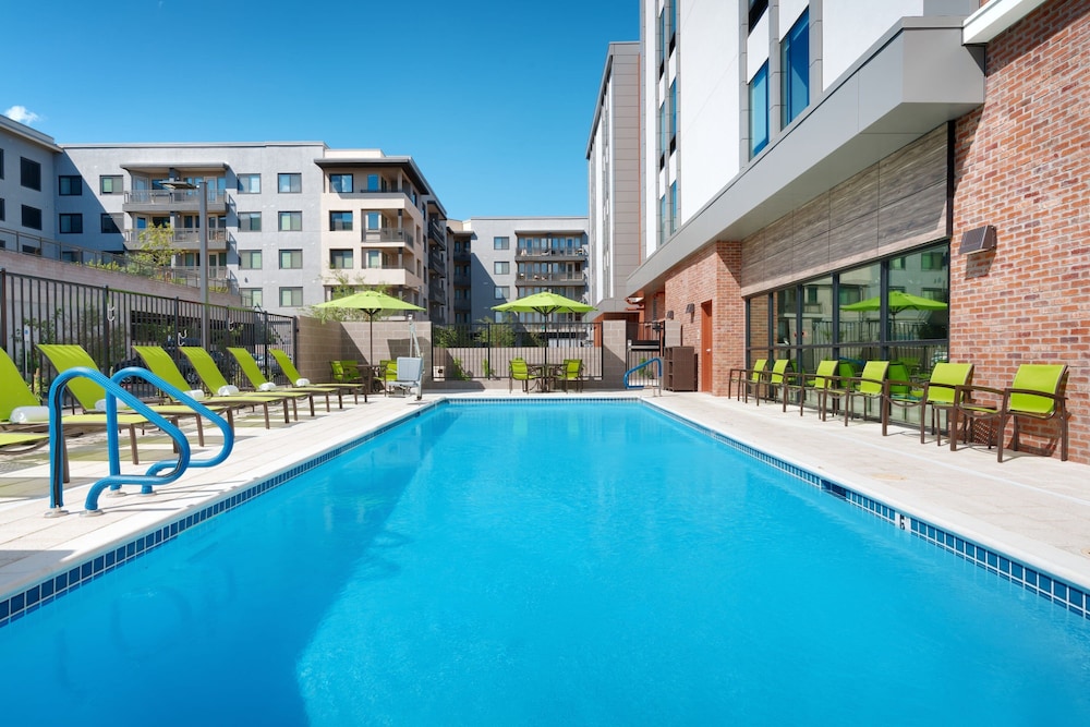 SpringHill Suites by Marriott Phoenix Scottsdale 36/41
