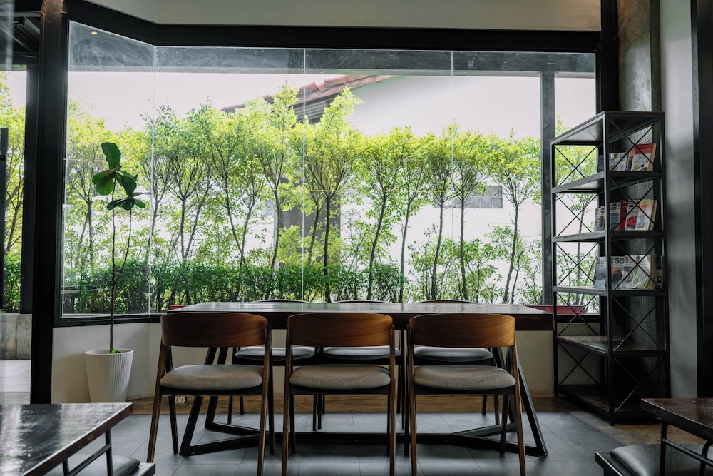 S2 Modern Boutique Hotel 37/50