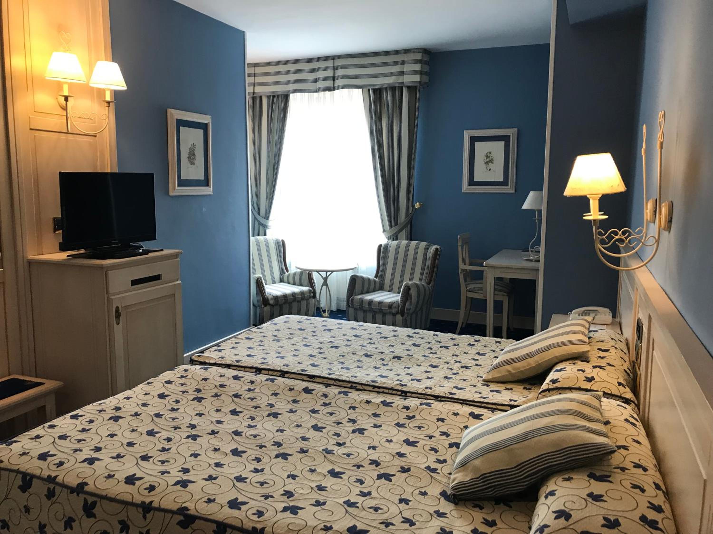 غرفة بسرير مزدوج أو سريرين منفصلين، Hotel Leonor Miron 10/10