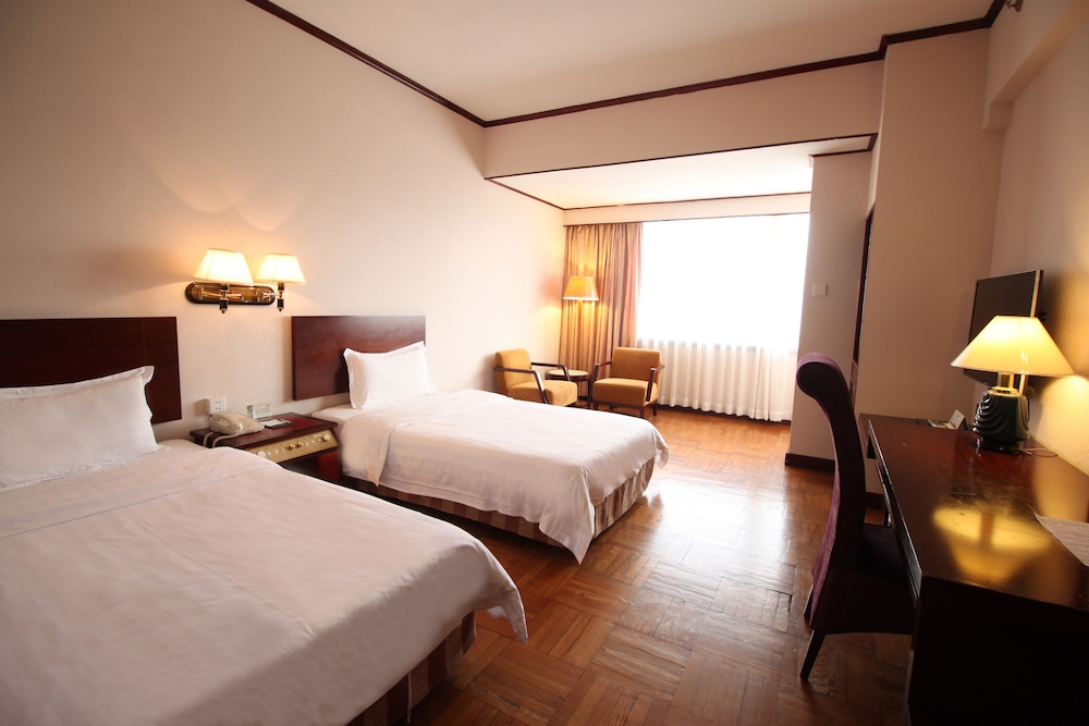 Guangzhou Hotel 27/50